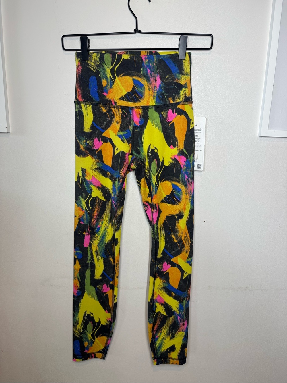 Lululemon Wunder Train High-Rise
Tight 25"- Undertone Black Multi NEW W TAGS